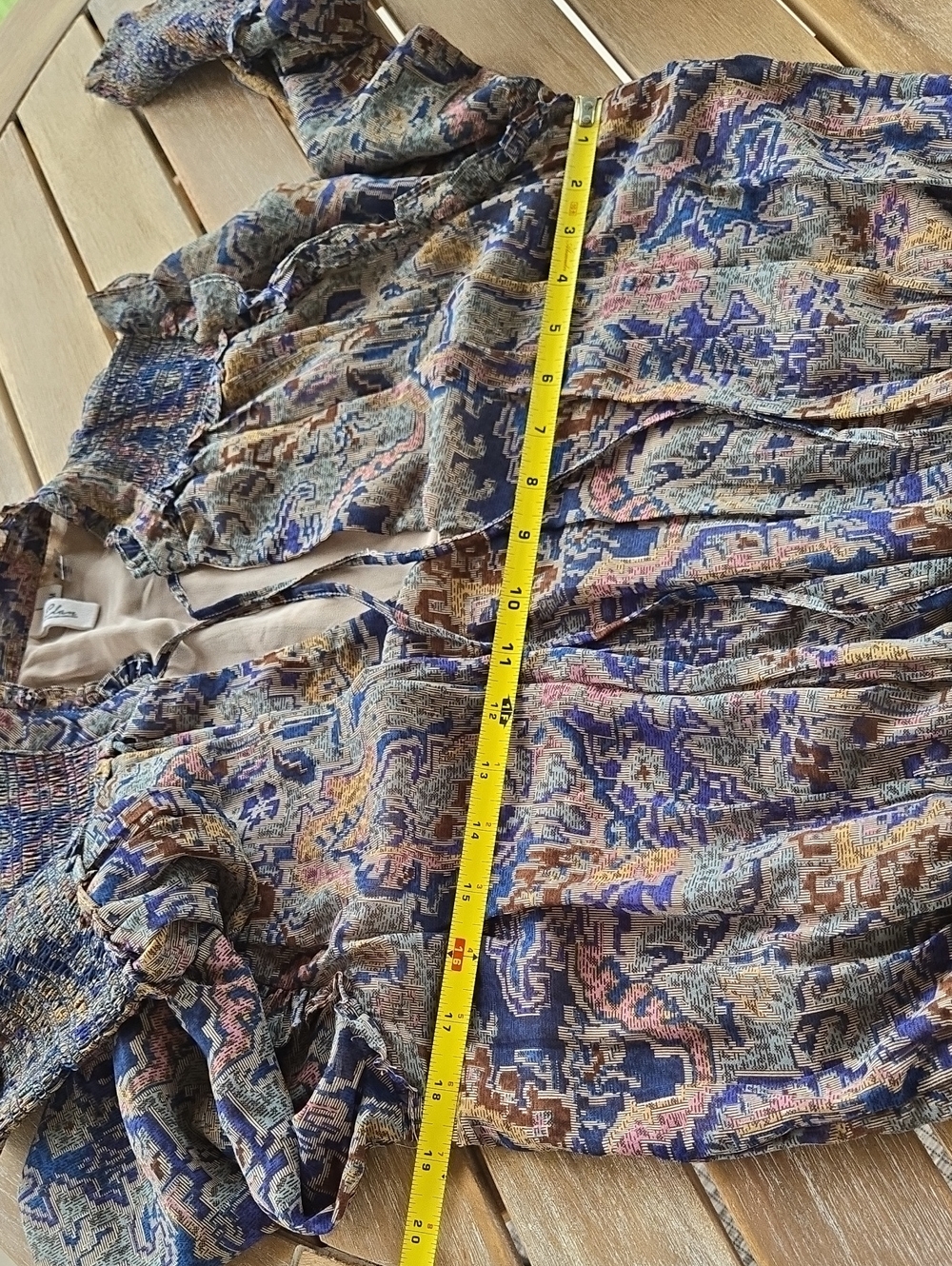 Elan Blue Tapestry Peasant Blouse M Boho Artsy Ruffle Smocked Business Flirty - Picture 4 of 10